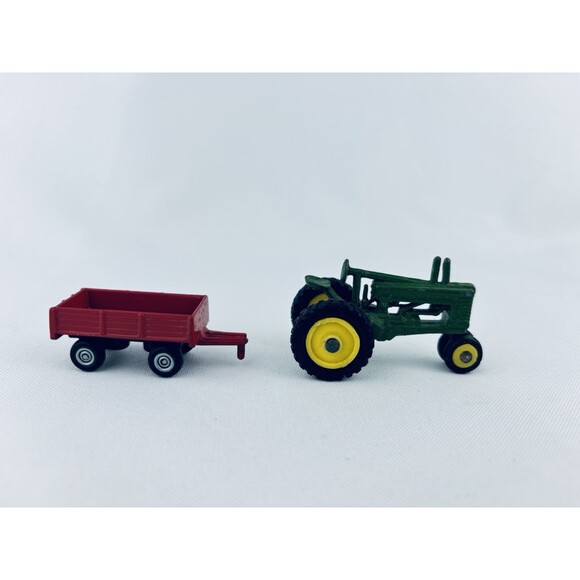 Lot Of 2 Ertl 1/64 Tractor - John Deere & Red Wagon- Farm - Picture 1 of 7